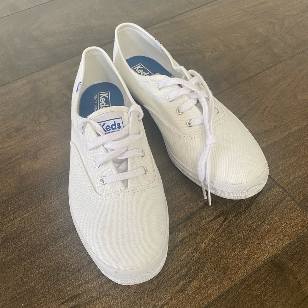 Brand new white Keds. Never worn. 8.5.